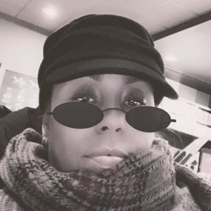 Meet your Posher, Tina